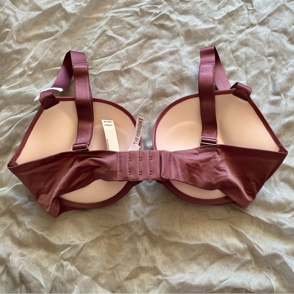 Brand New Victoria’s Secret Bombshell Plunge Push Up Bra Ombre Shine Strap - Picture 7 of 15